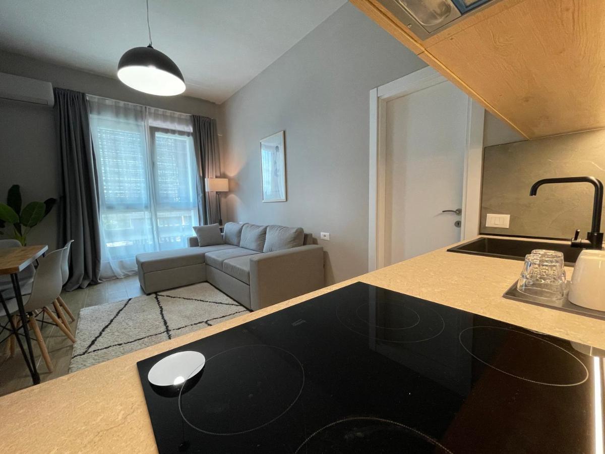 Square 21 Apartments Τίρανα Εξωτερικό φωτογραφία
